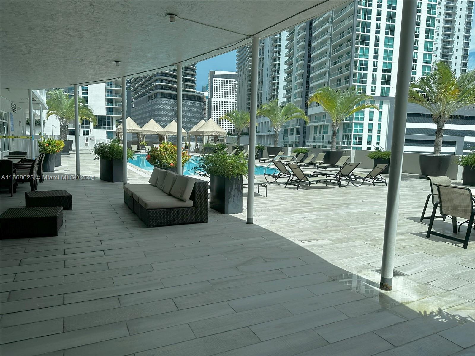 Listing Photo 17