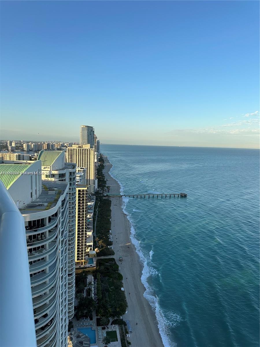 15901 Collins Ave #4301, Sunny Isles Beach FL 33160