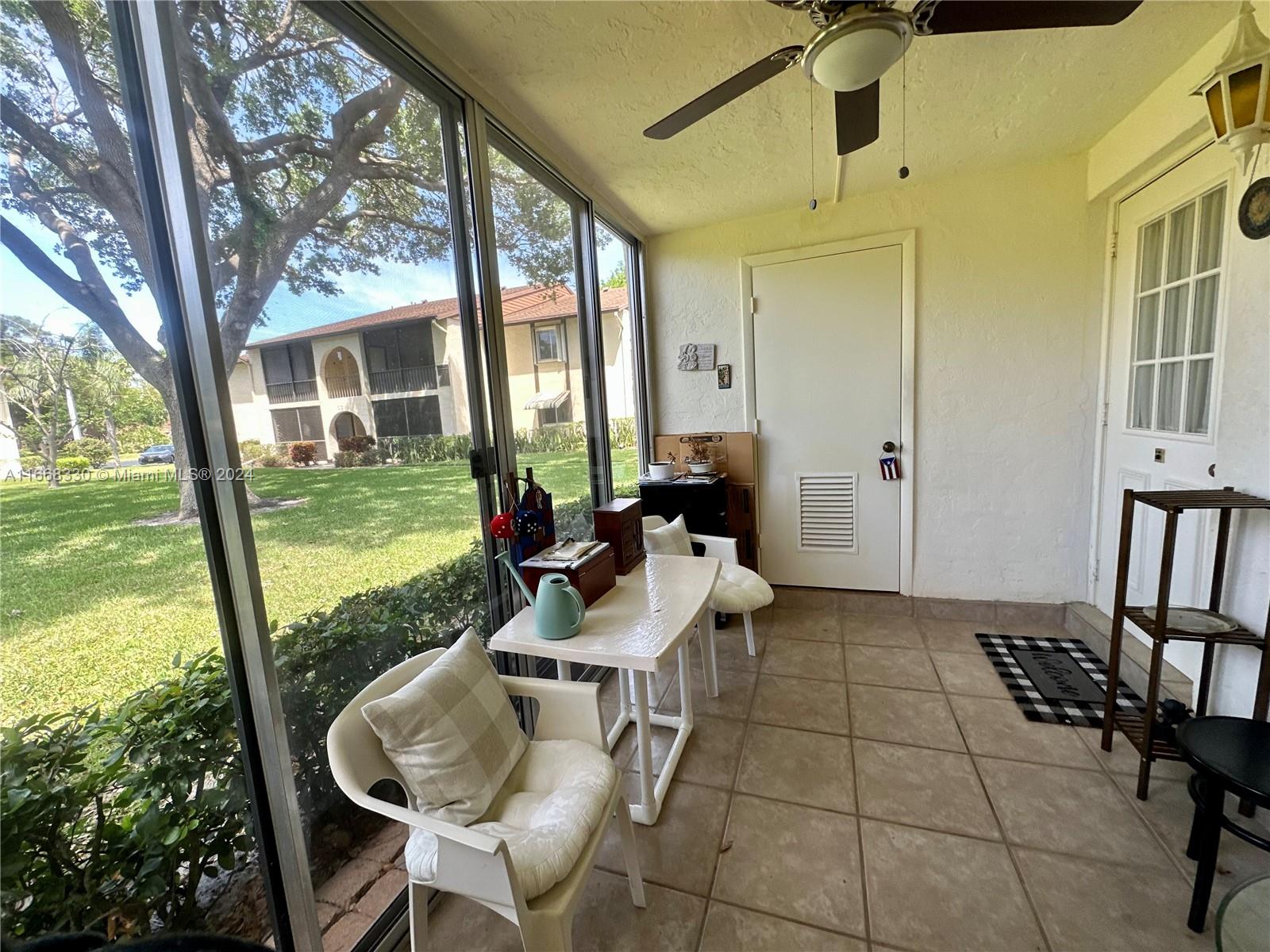 118 Lake Pine Cir #C-1, Green Acres, Florida image 11