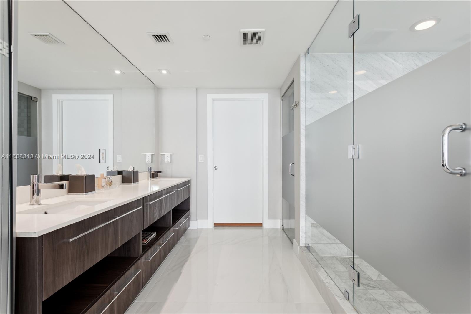3131 NE 7th Ave #3201, Miami FL 33137
