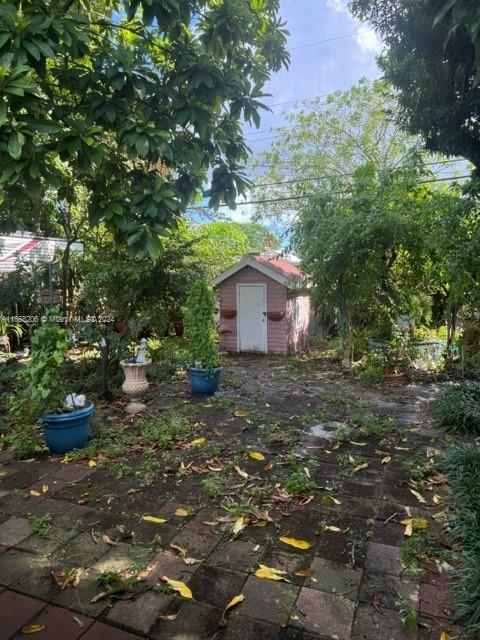 Listing Photo 6