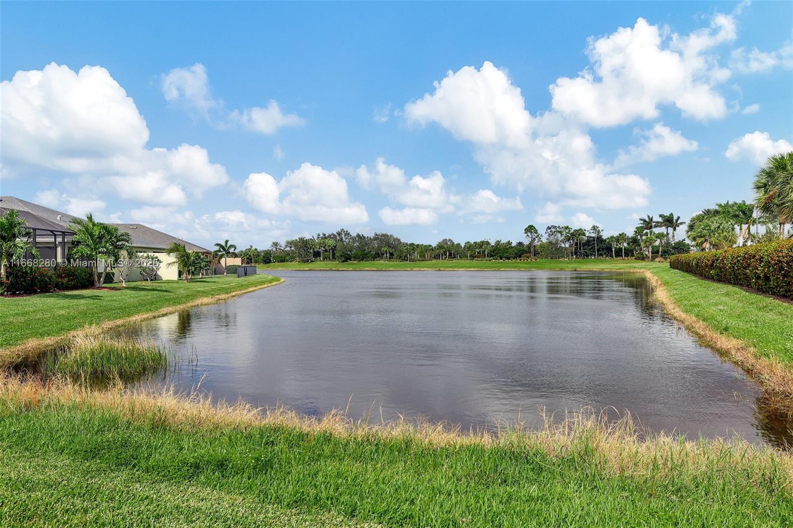 12794 SW Lake Fern Cir, Port St. Lucie, Florida image 33