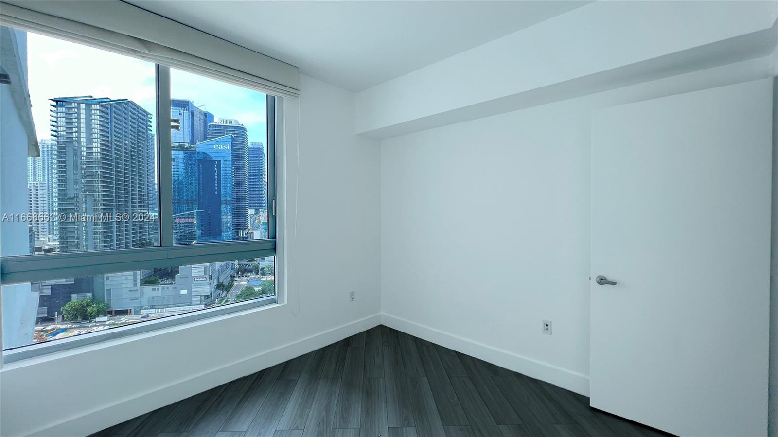 350 S Miami Ave #2504, Miami FL 33130