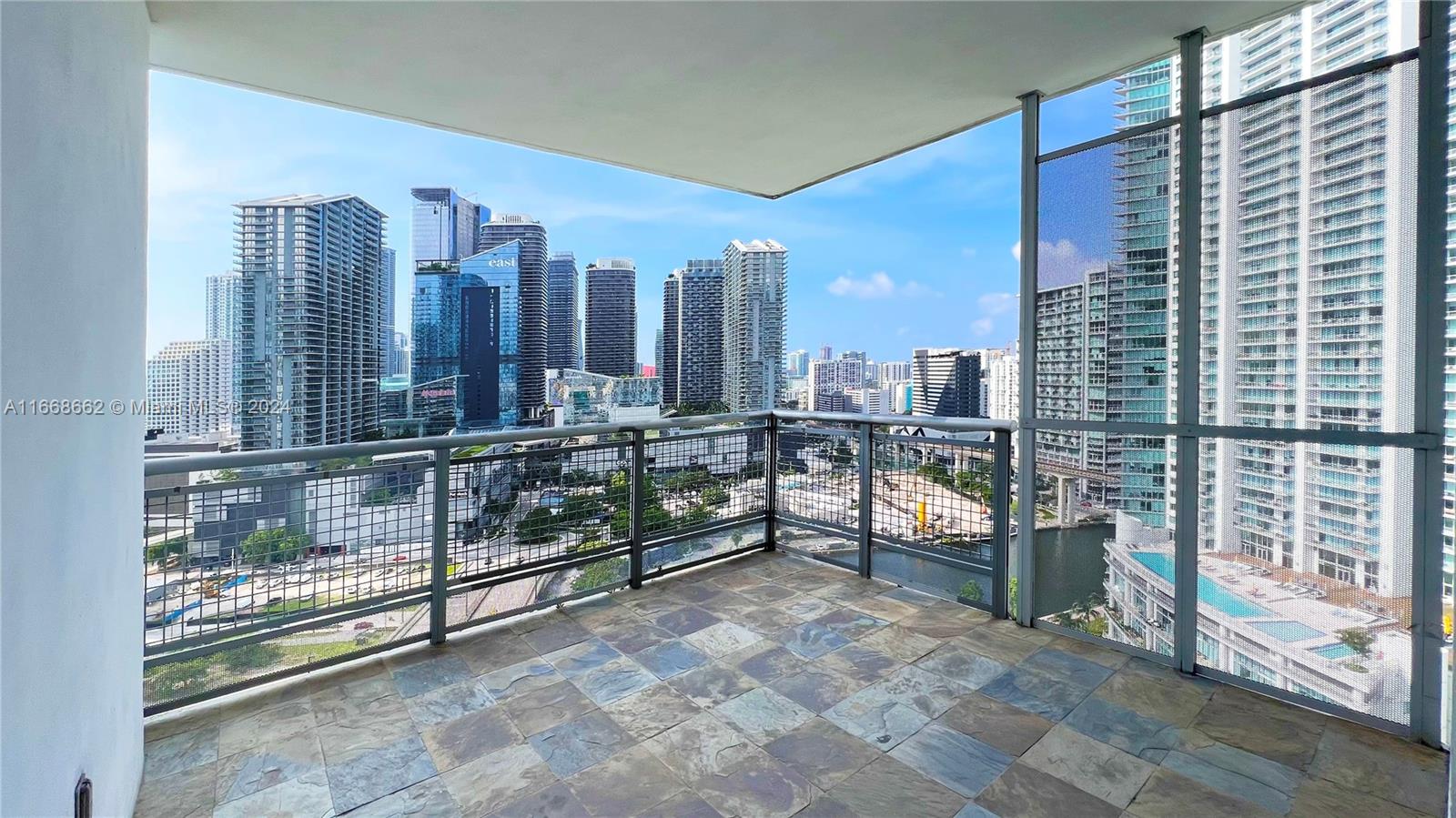 350 S Miami Ave #2504, Miami FL 33130