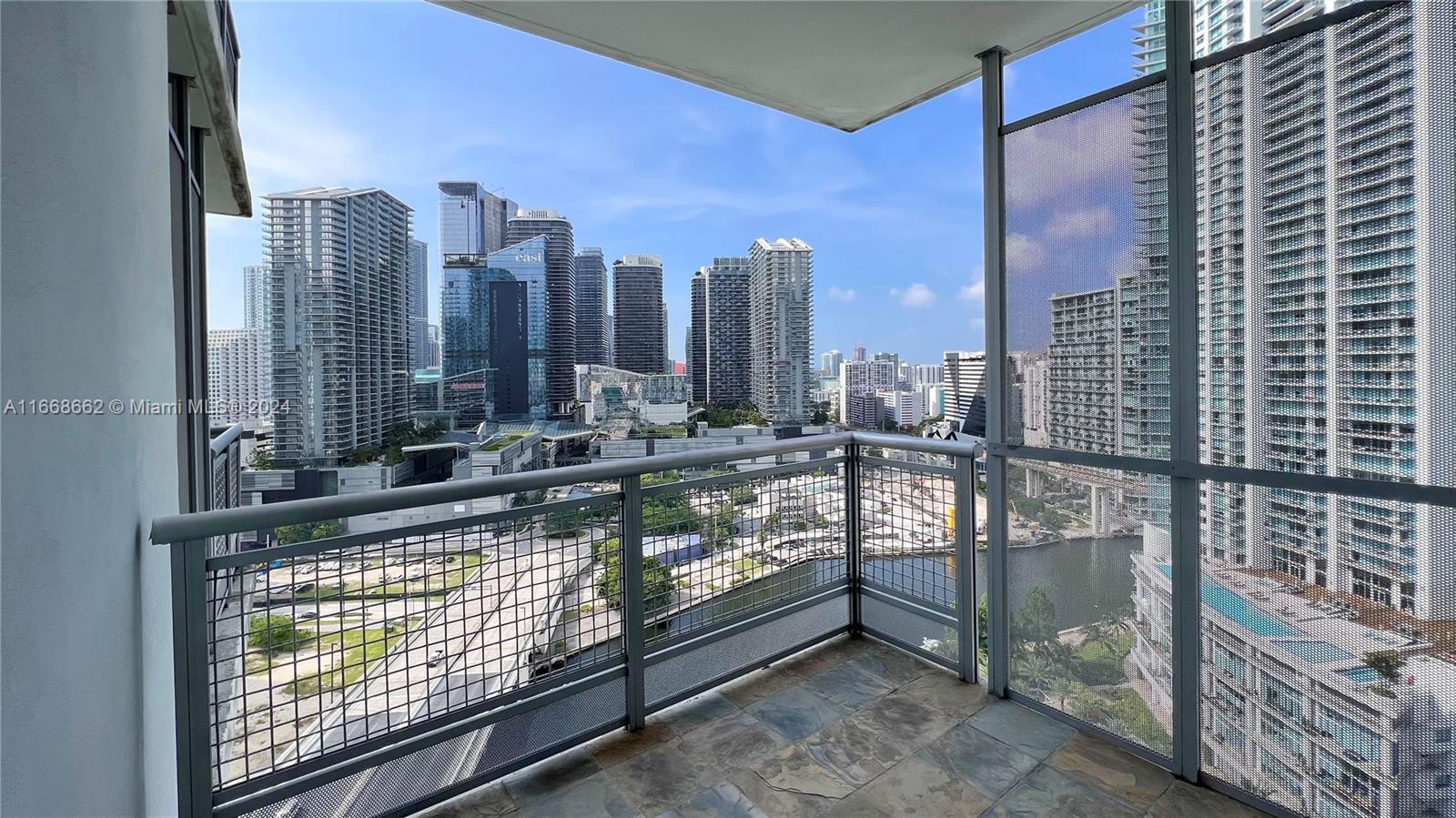 350 S Miami Ave #2504, Miami FL 33130