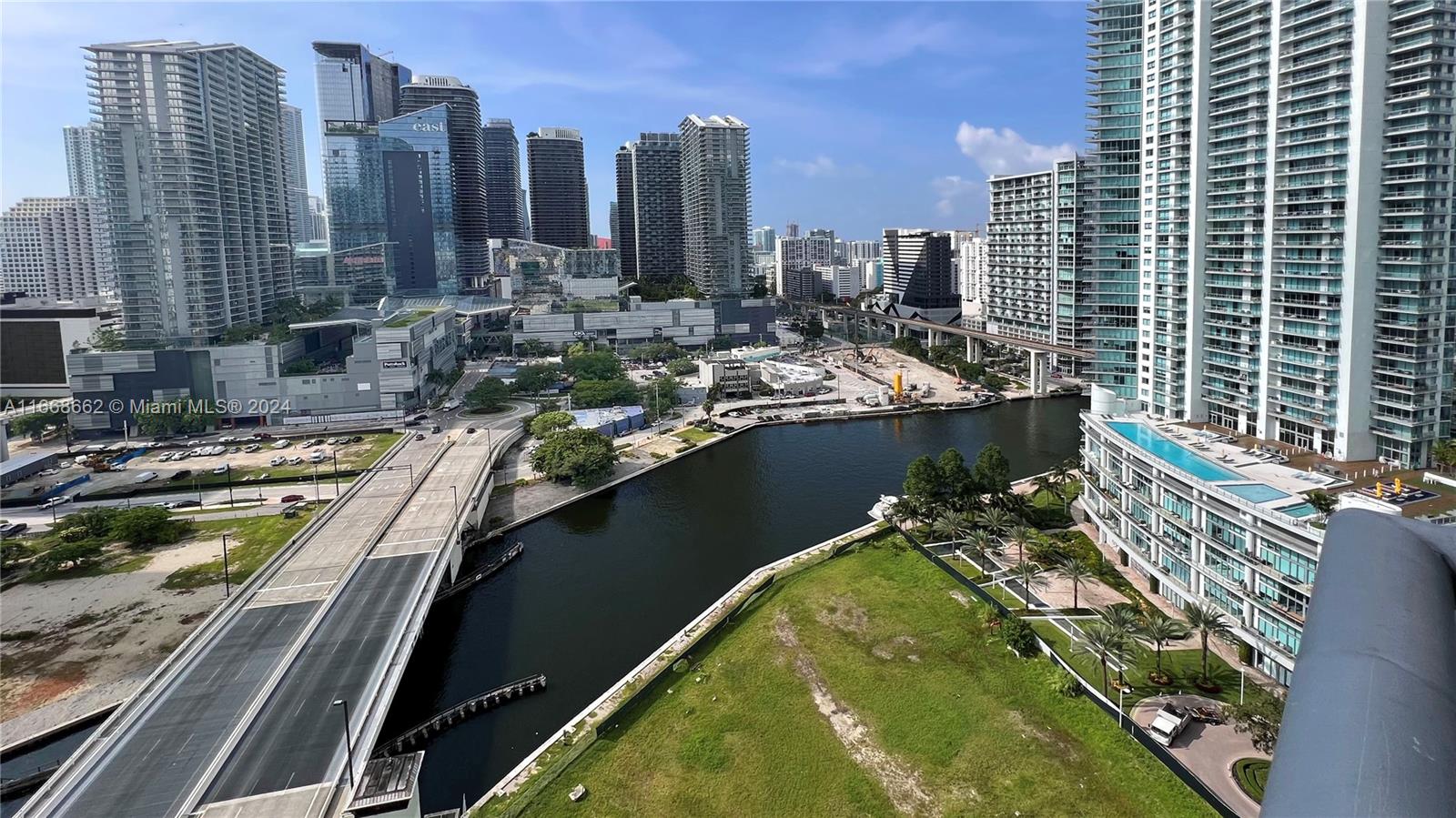 350 S Miami Ave #2504, Miami FL 33130