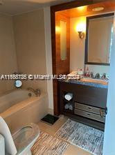6801 Collins Ave #1102 (door 1111), Miami Beach FL 33141