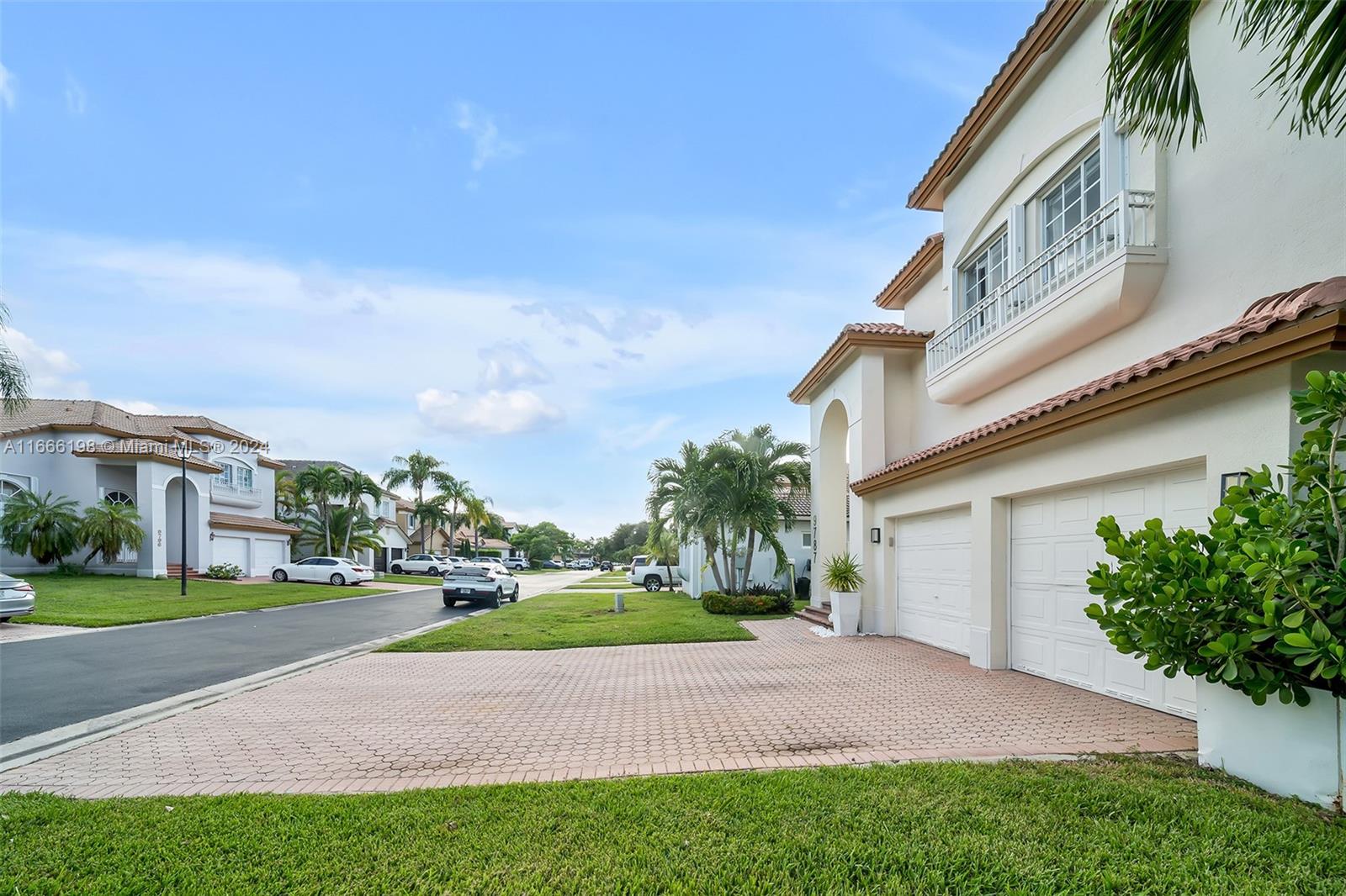 9787 NW 29th St, Doral, Florida image 45