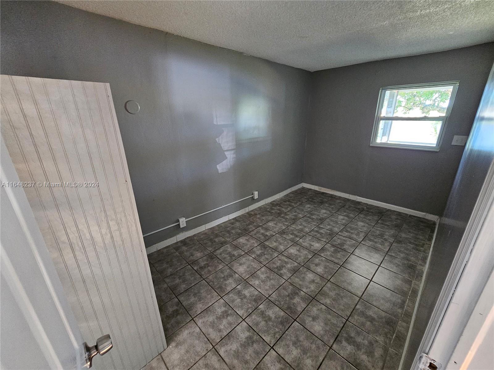 2737 NW 24th Ave, Oakland Park, Florida image 16