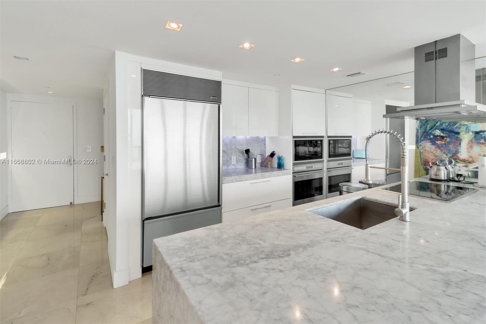 495 Brickell Ave #3101, Miami FL 33131