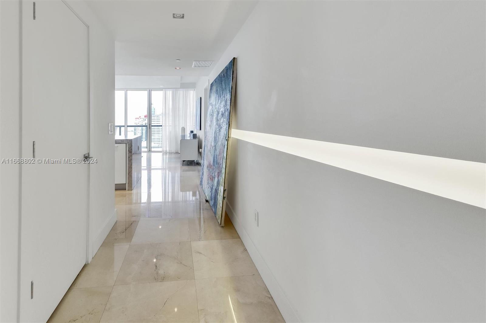 495 Brickell Ave #3101, Miami FL 33131