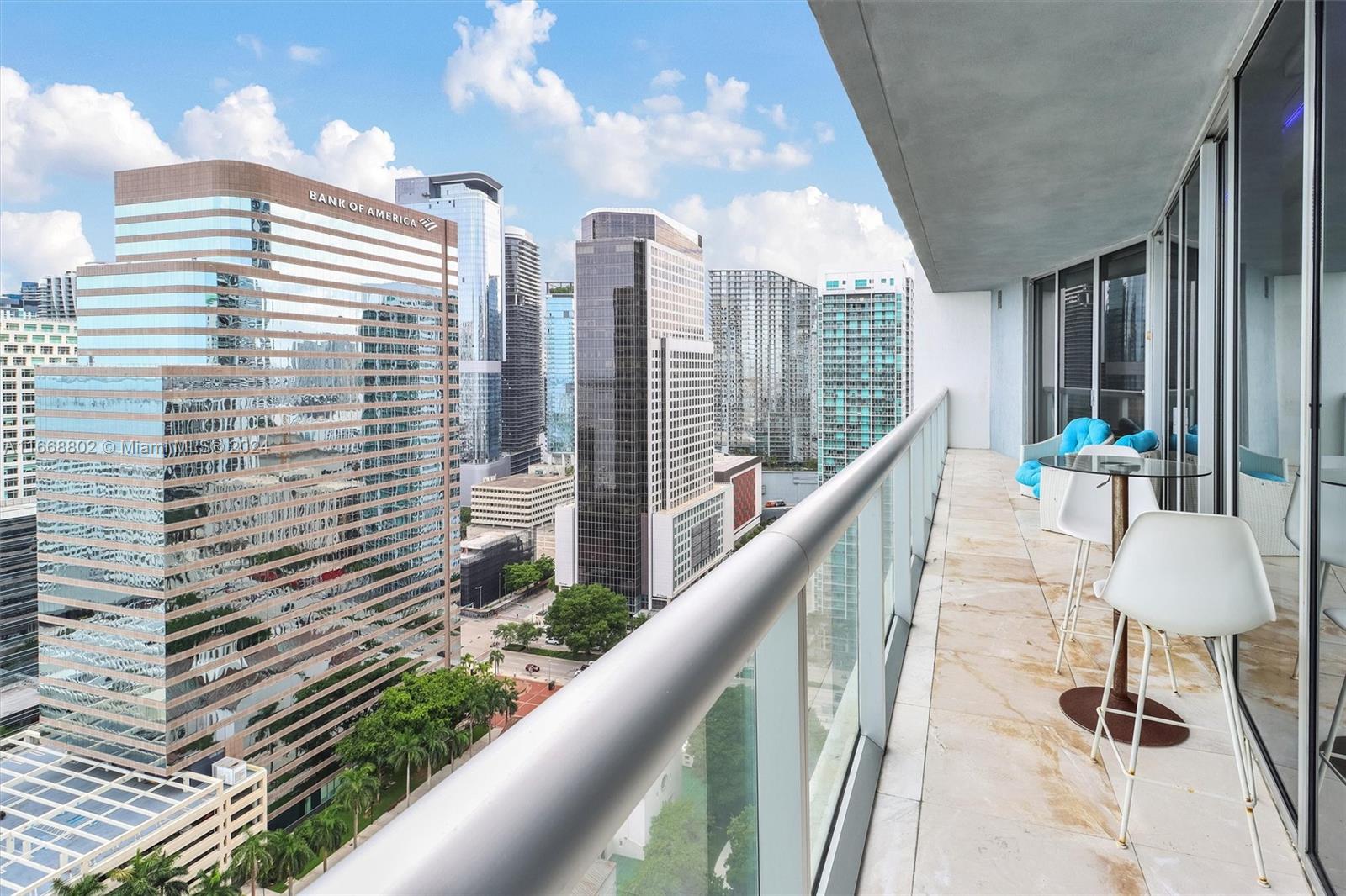 495 Brickell Ave #3101, Miami FL 33131
