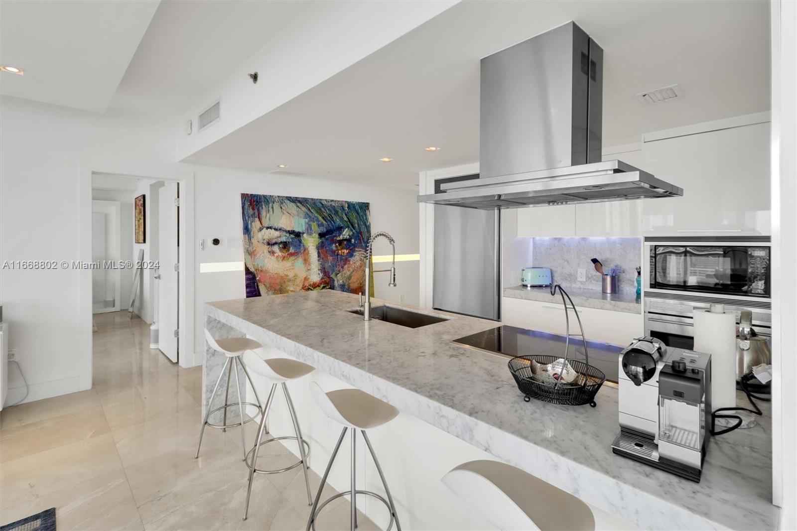 495 Brickell Ave #3101, Miami FL 33131