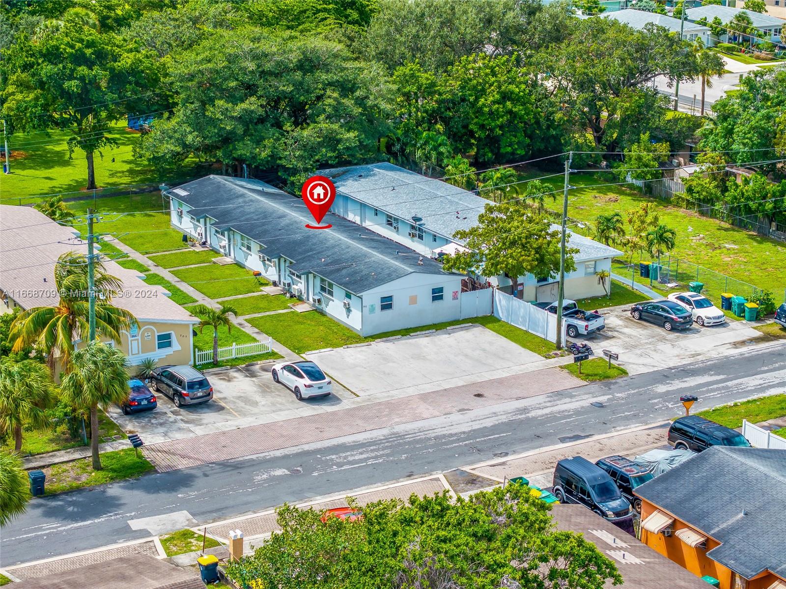 711 SW 10th St, Dania Beach, Florida image 1