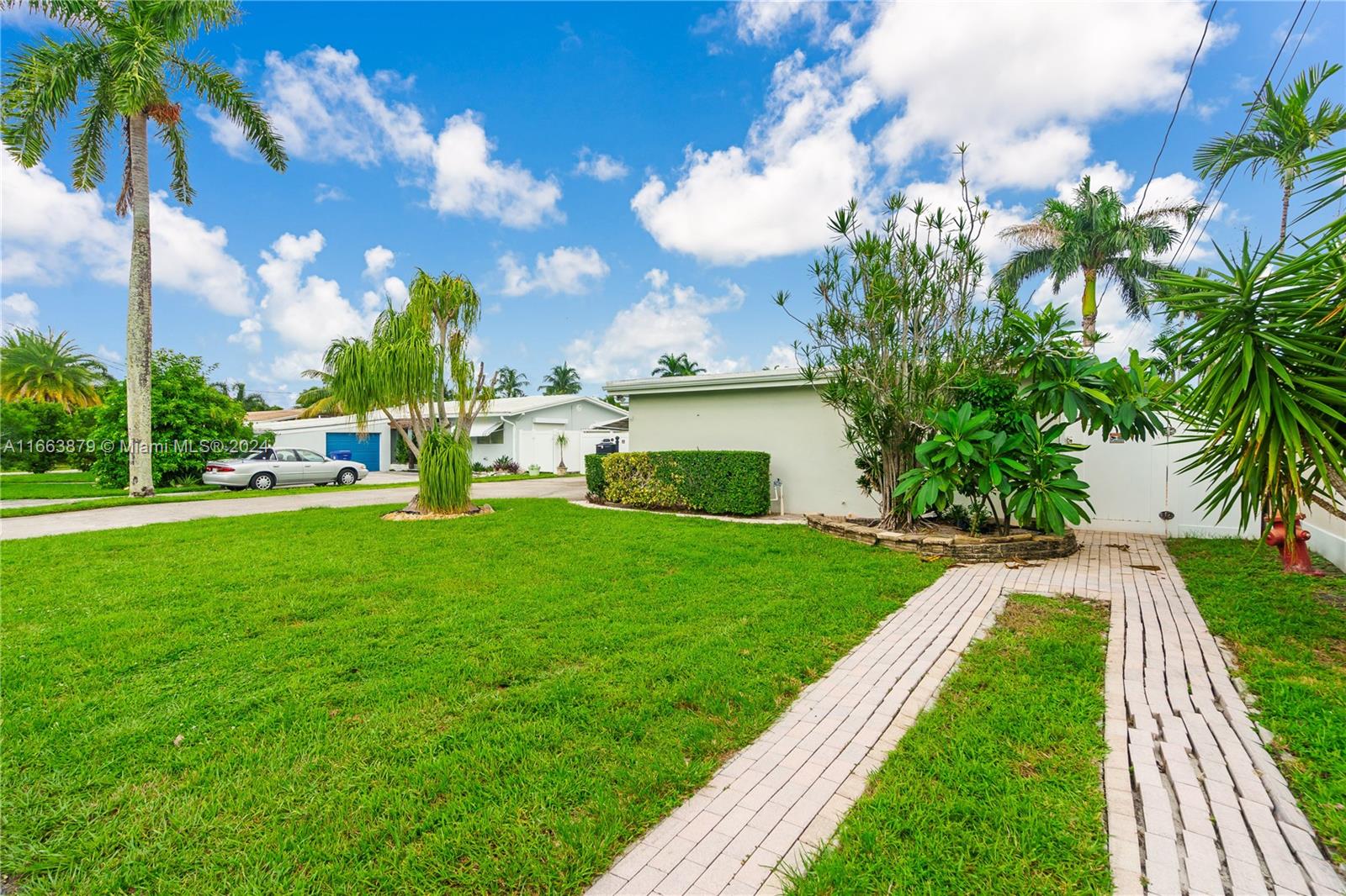 2424 NE 18th Ave, Wilton Manors, Florida image 19