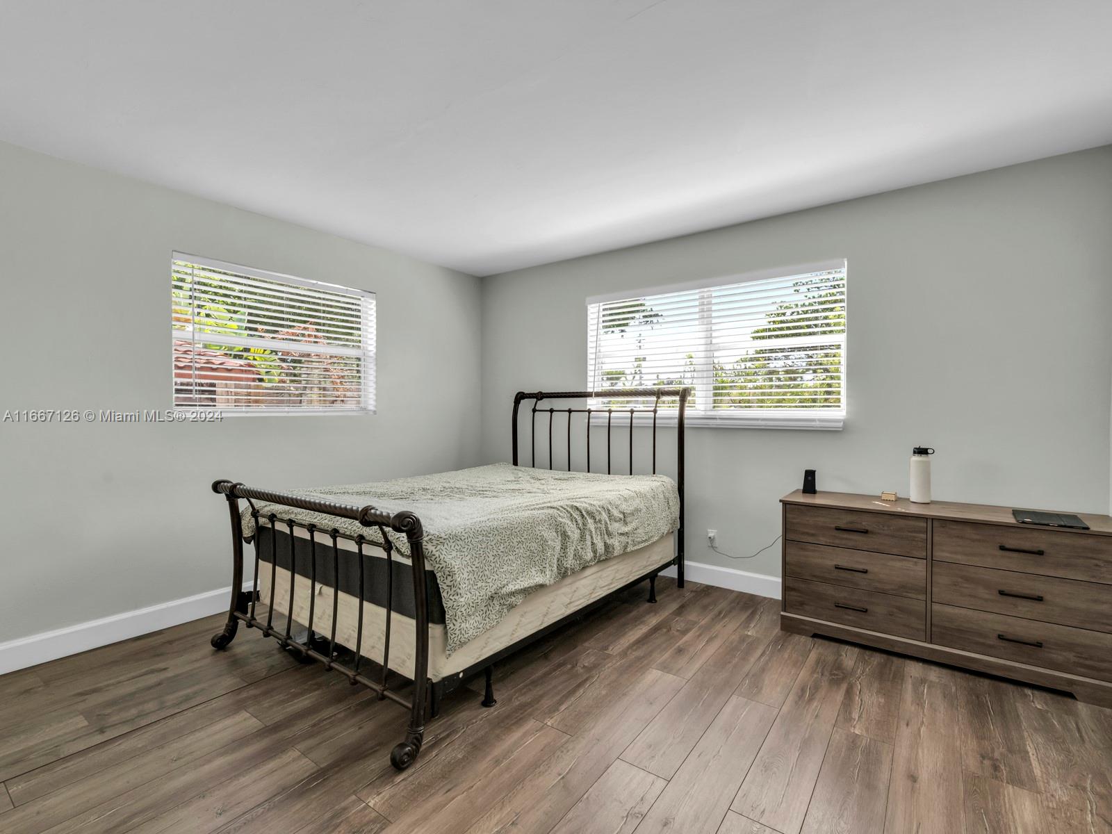 Listing Photo 19