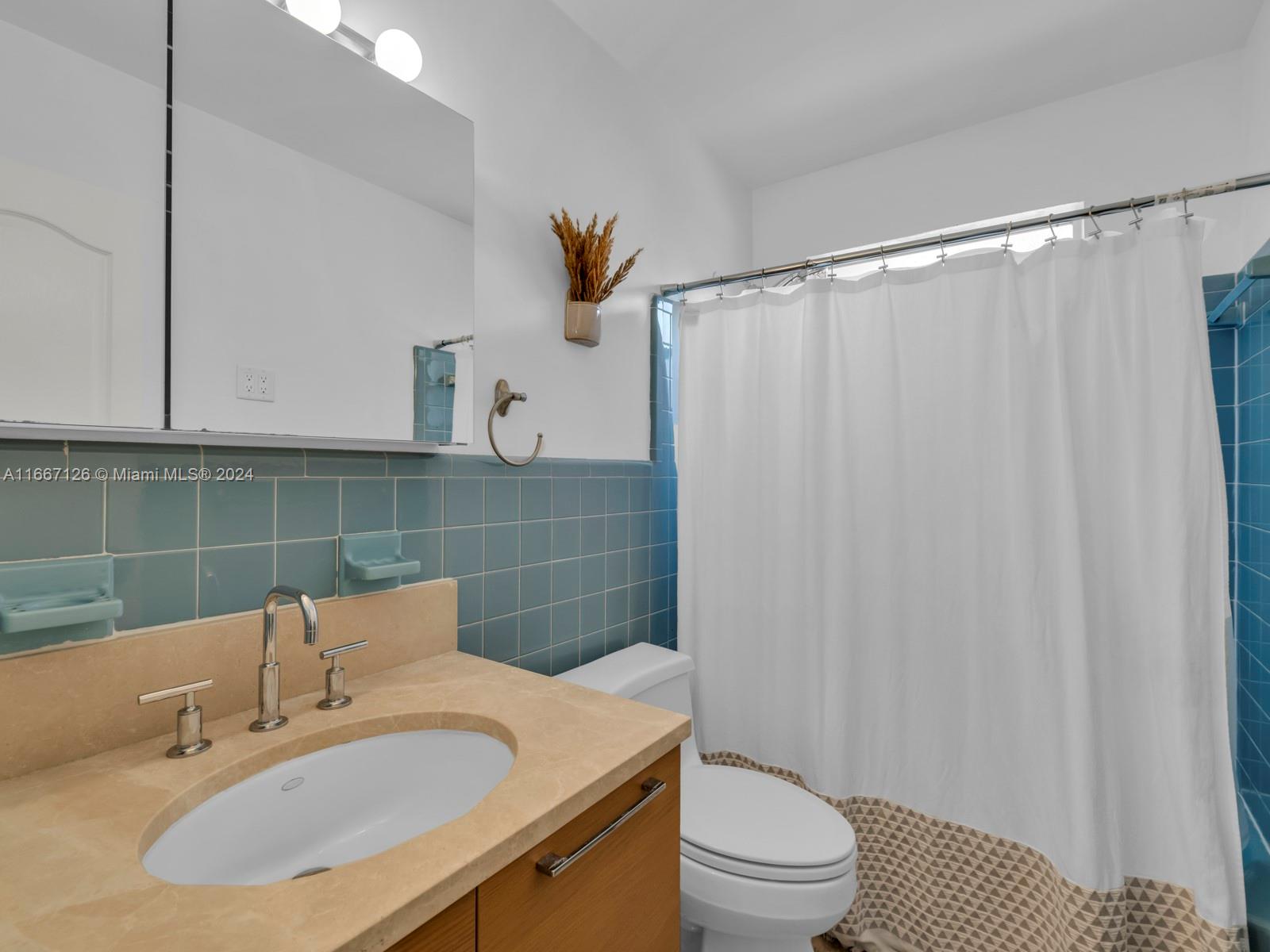 Listing Photo 24