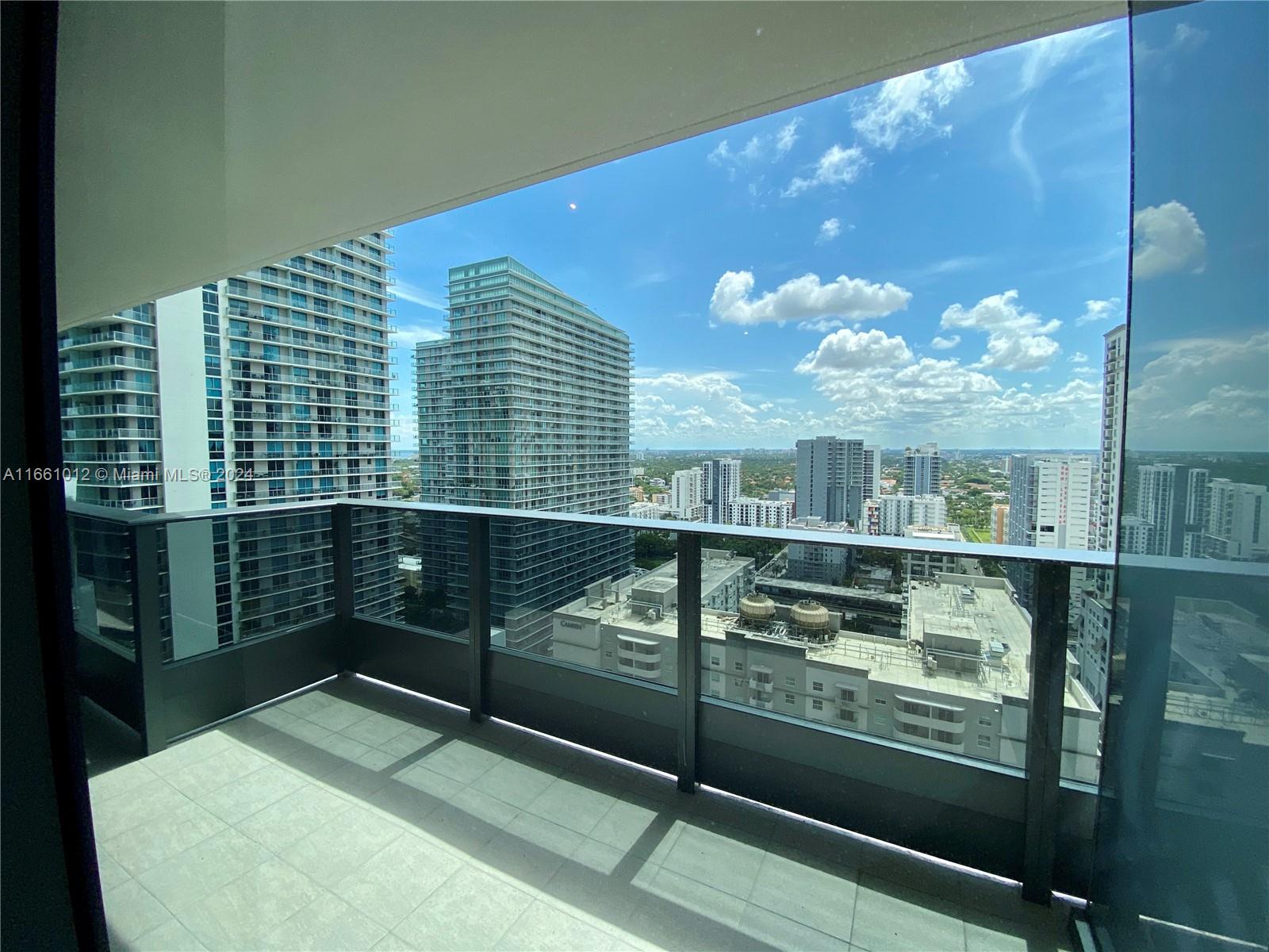 1000 Brickell Plz #2611, Miami FL 33131