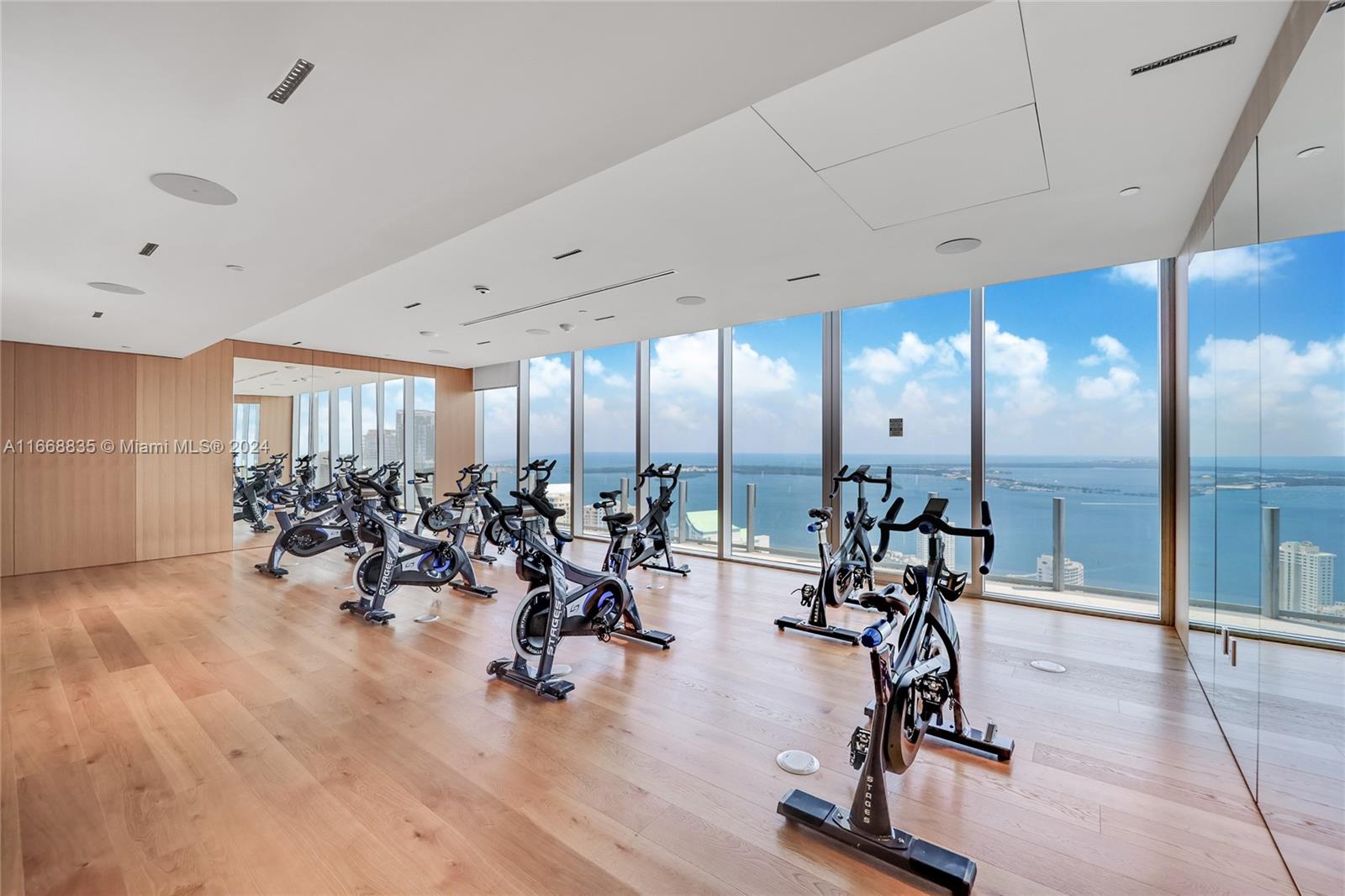 300 Biscayne Boulevard Way #5108, Miami, Florida image 36