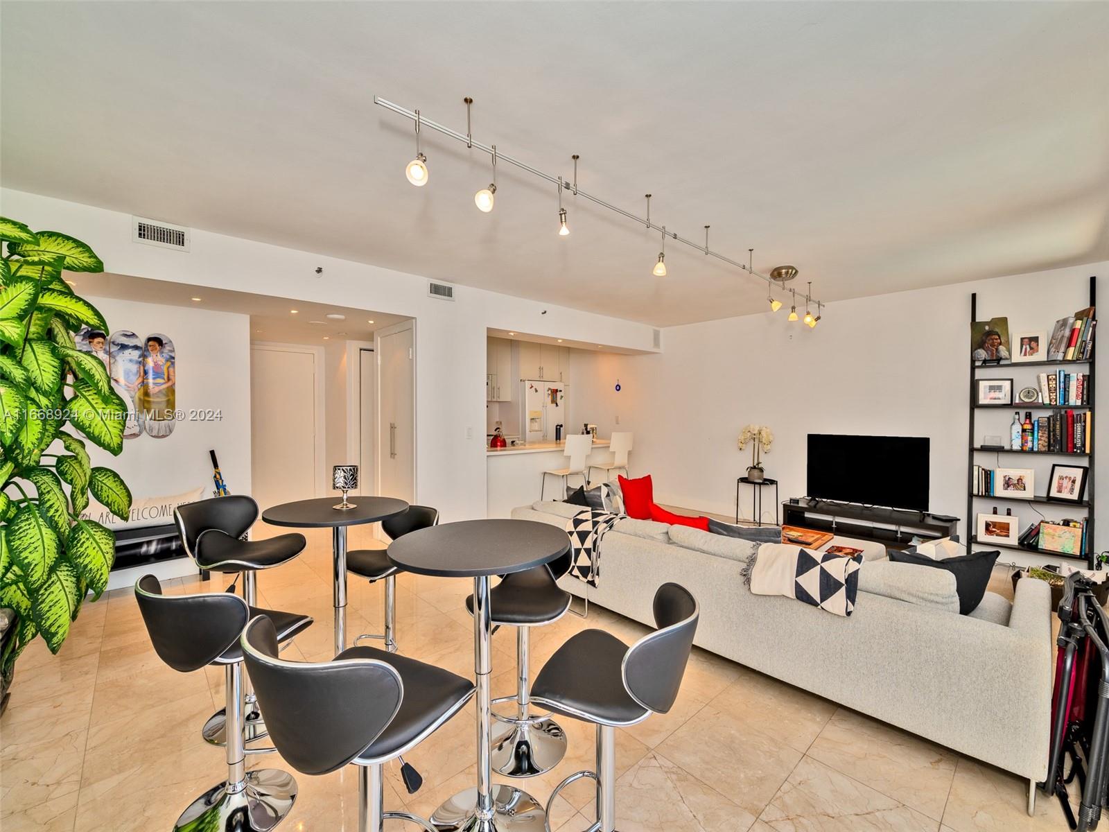 1541 Brickell Ave #C808, Miami FL 33129