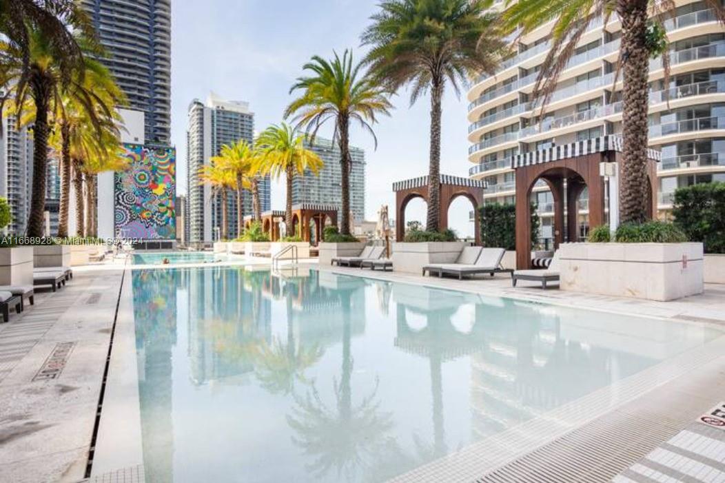 801 S Miami Ave #1703, Miami FL 33130