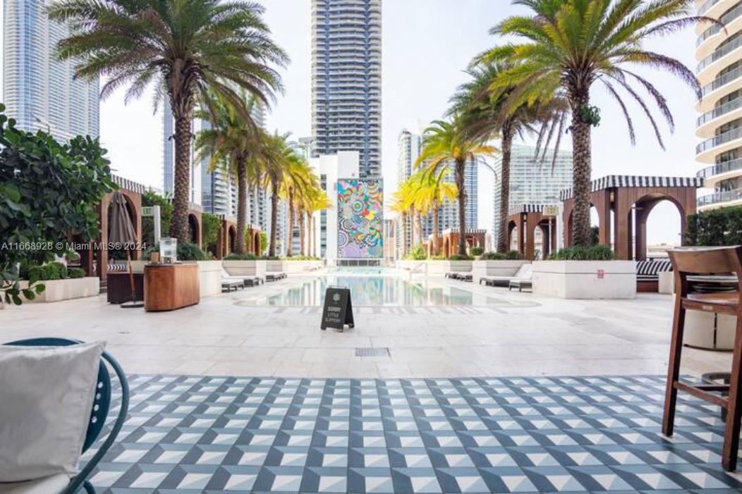 801 S Miami Ave #1703, Miami FL 33130