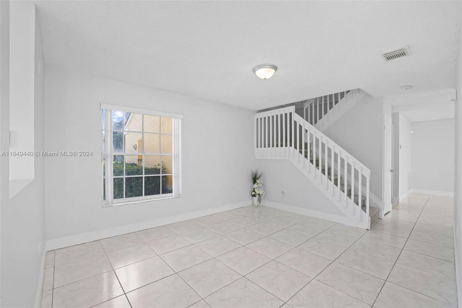 18800 NW 11th St, Pembroke Pines, Florida image 11