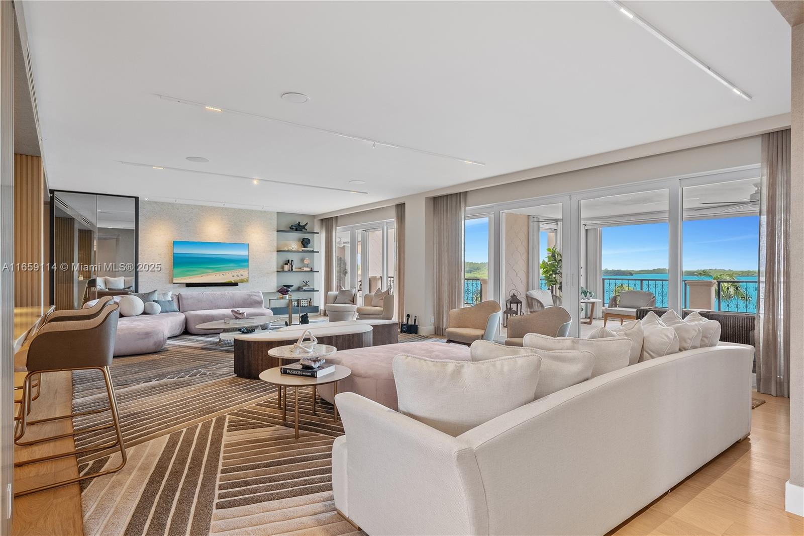 5242 Fisher Island Dr Unit 5242, Miami Beach, Florida 33109