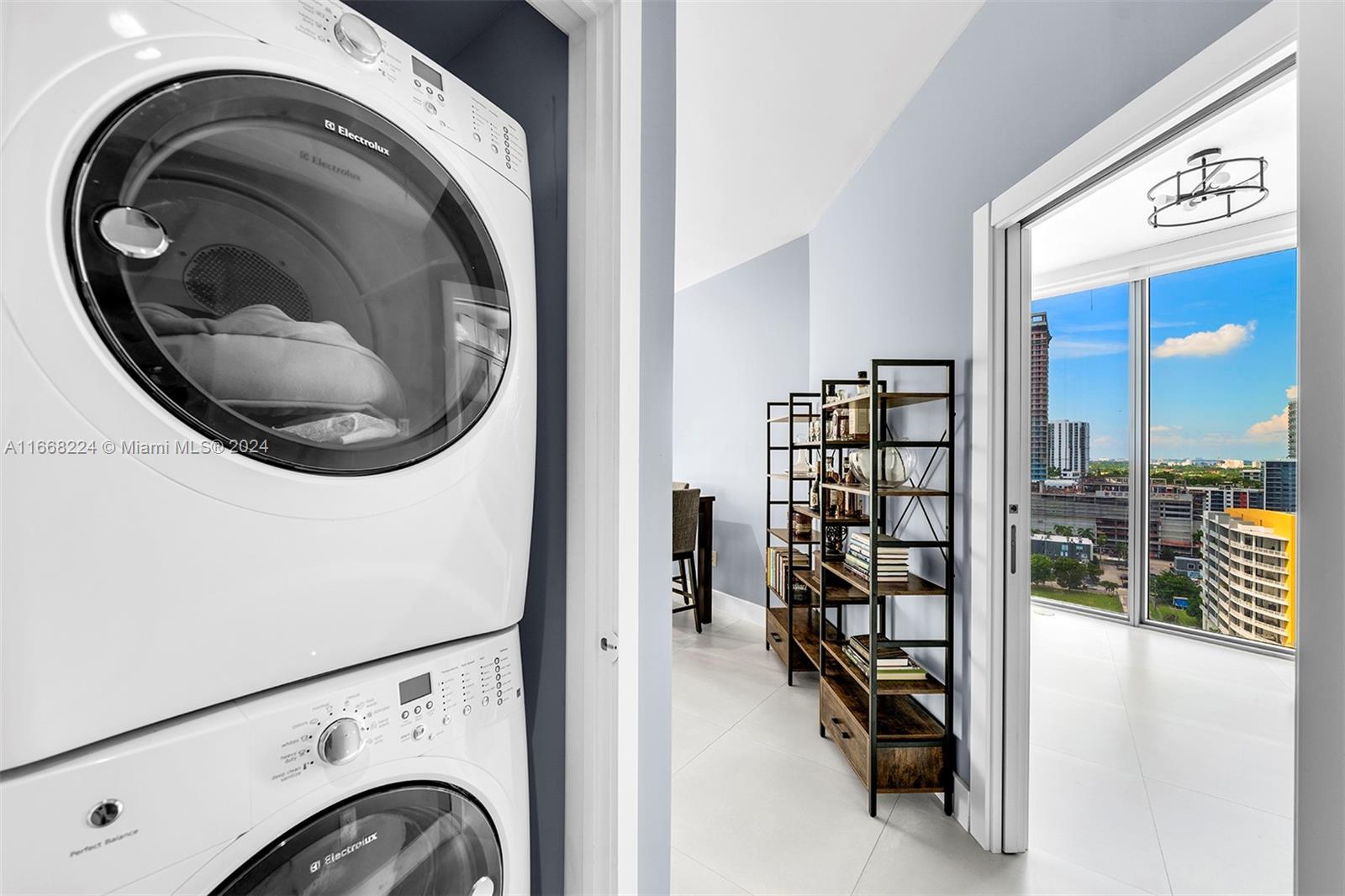 2900 NE 7th Ave #1709, Miami FL 33137