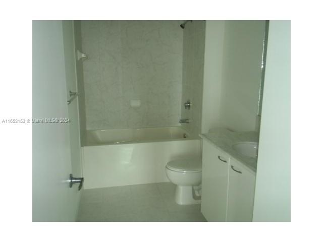 133 NE 2nd Ave #2707, Miami FL 33132