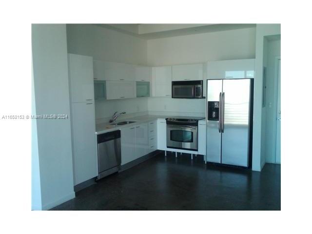 133 NE 2nd Ave #2707, Miami FL 33132