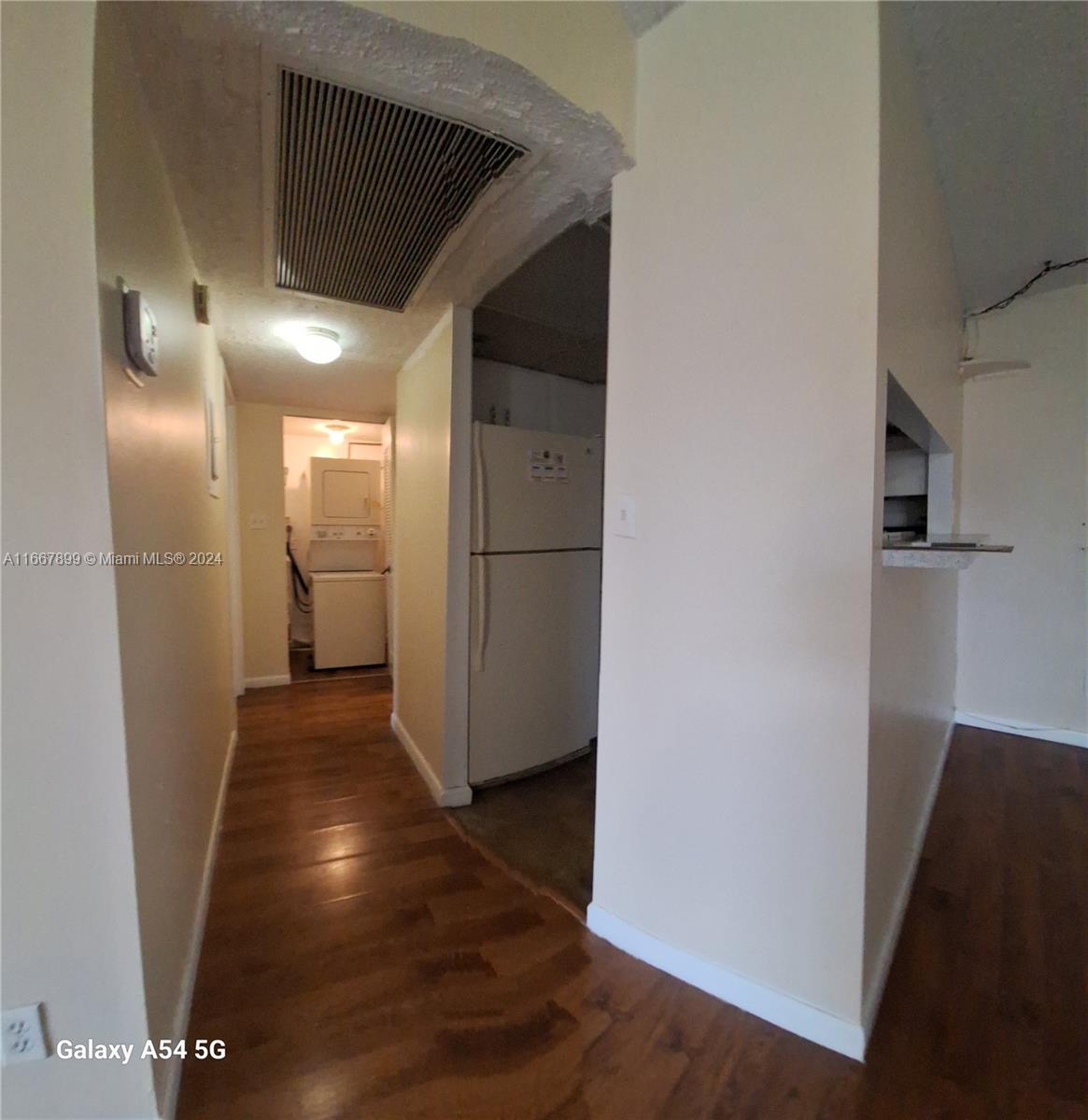 Listing Photo 20