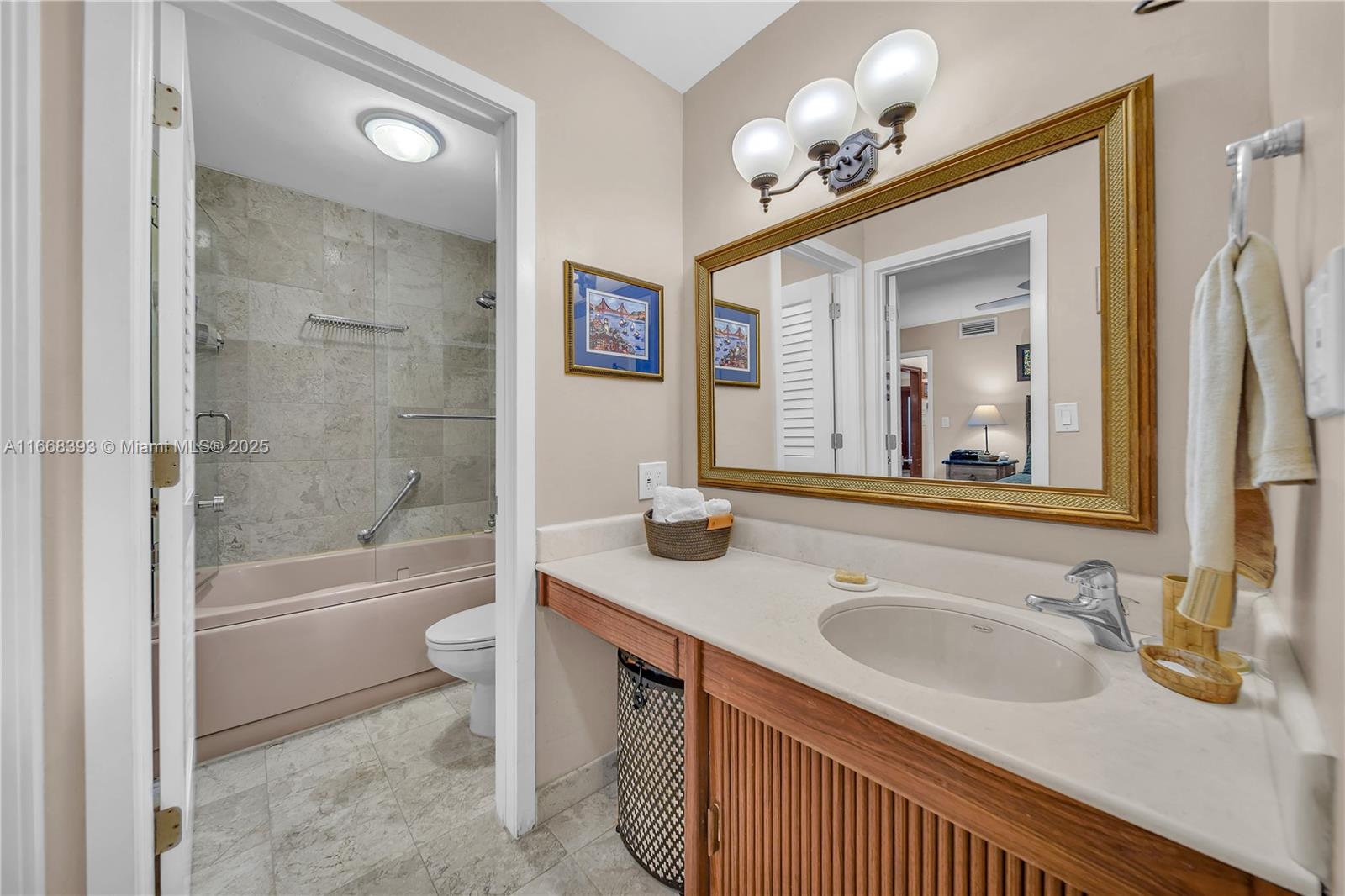 Listing Photo 15