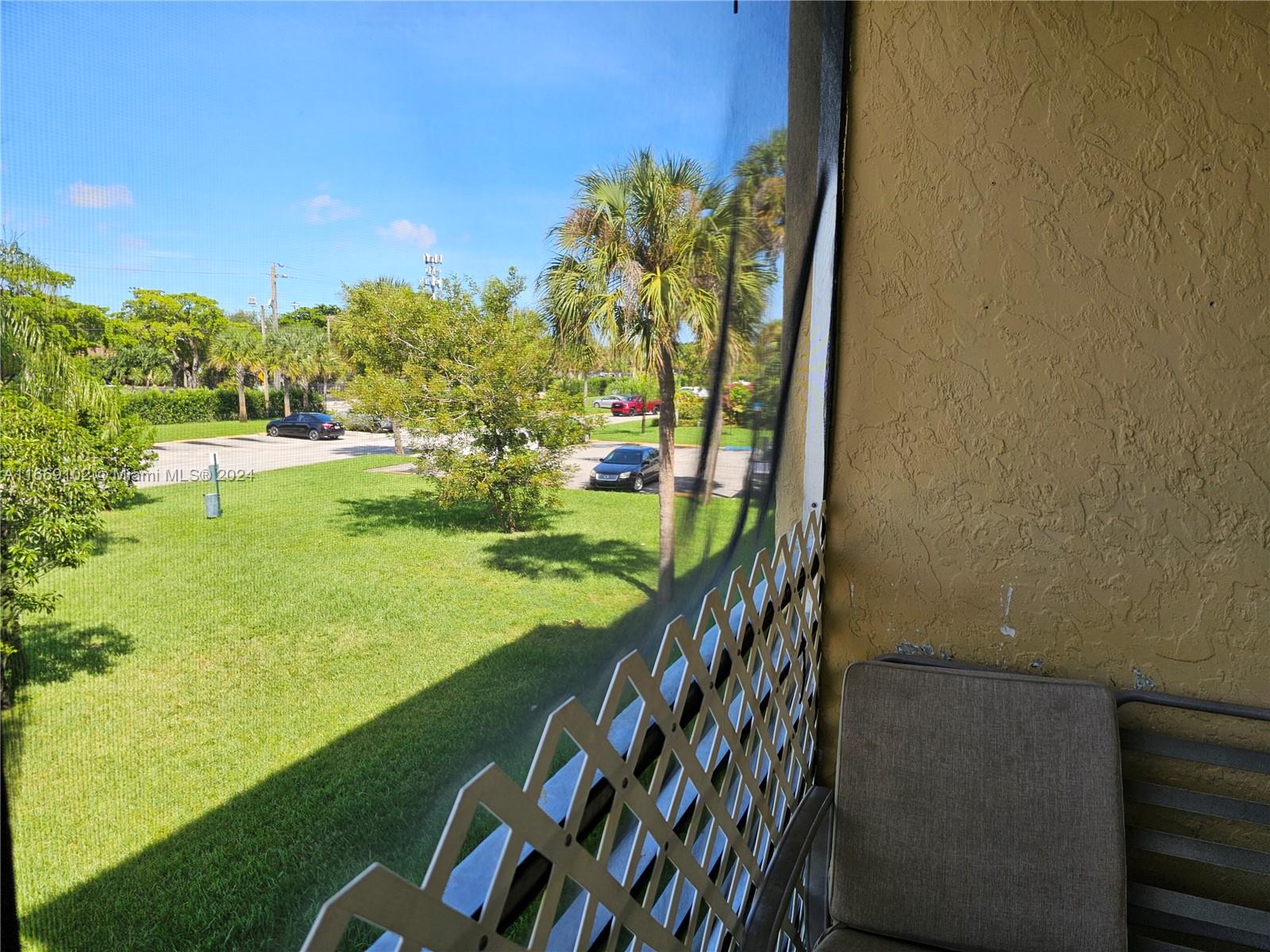 3700 NW 21st St #206, Lauderdale Lakes, Florida image 6