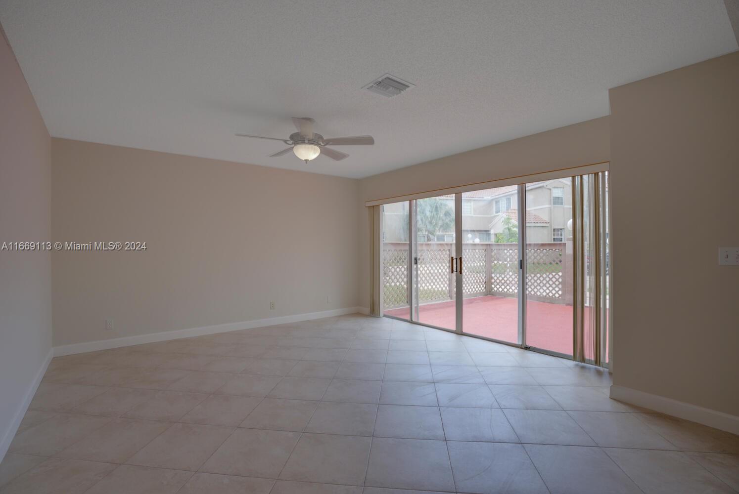 11033 Chandler Dr #11033, Cooper City, Florida image 4