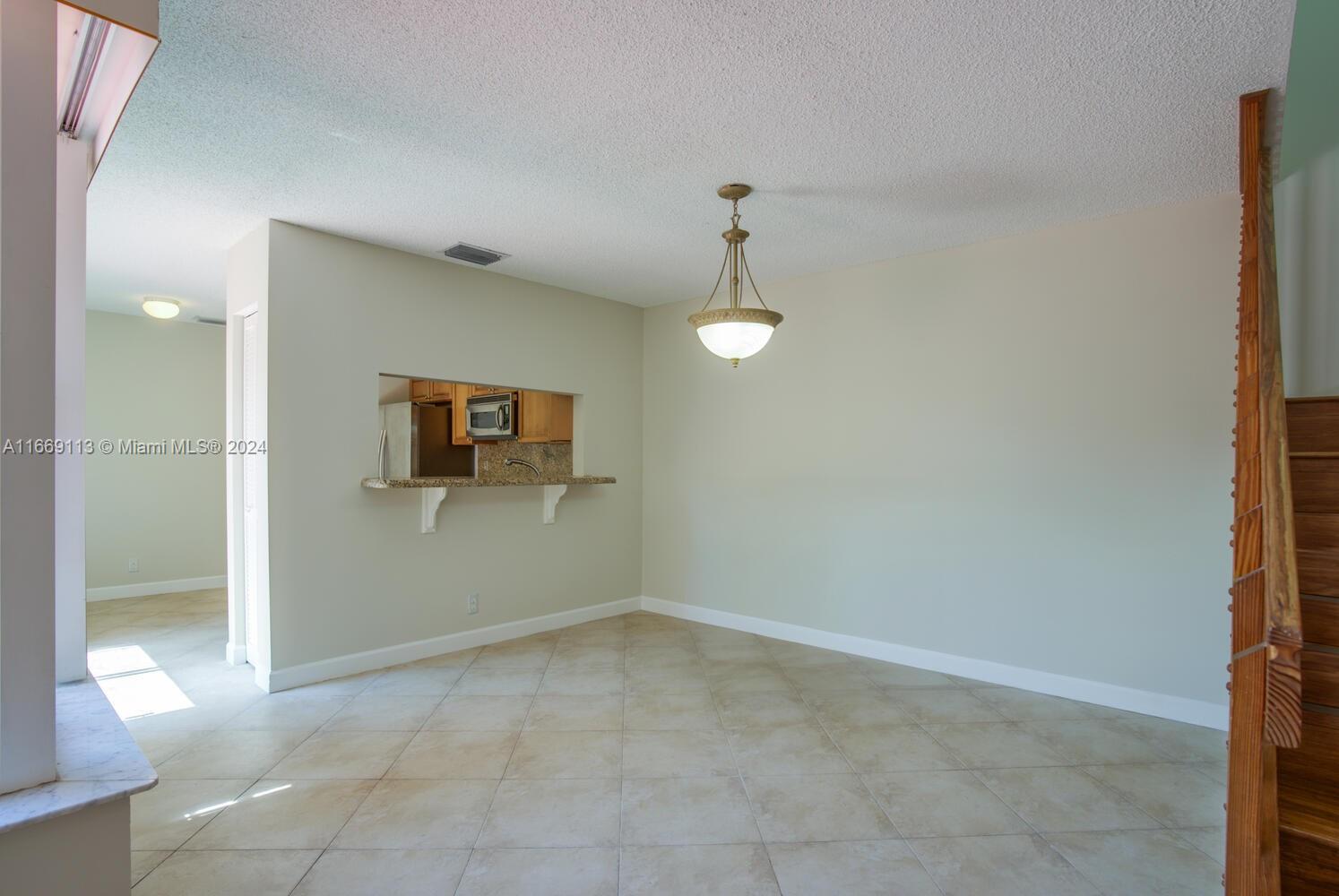 11033 Chandler Dr #11033, Cooper City, Florida image 6