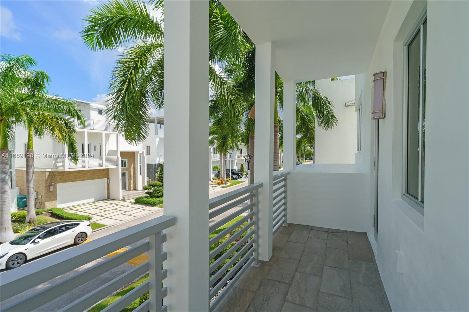 8280 NW 34th St, Doral, Florida image 41