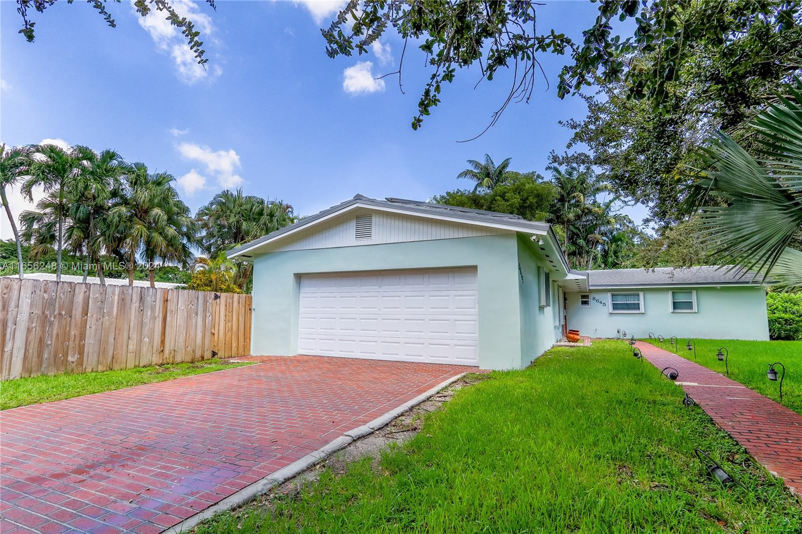 8645 SW 162nd St, Palmetto Bay, Florida image 8