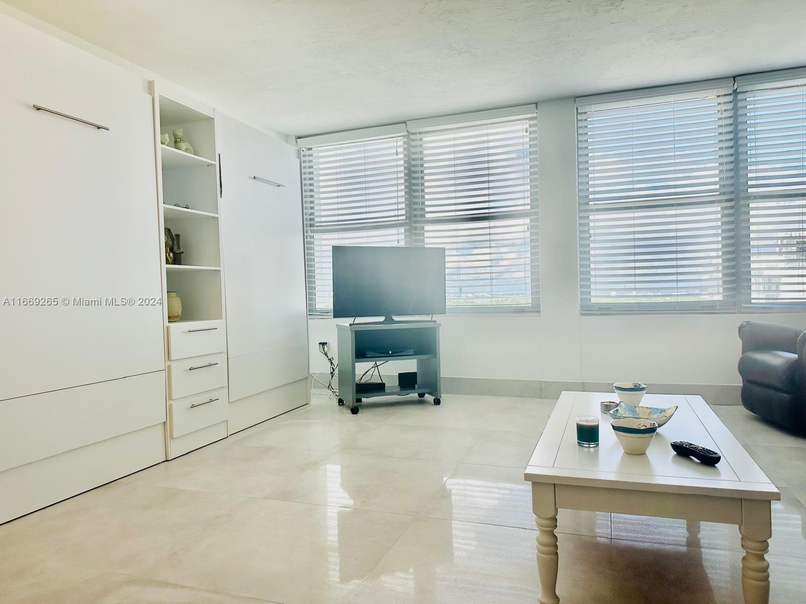 2899 Collins Ave #1510, Miami Beach, Florida image 2