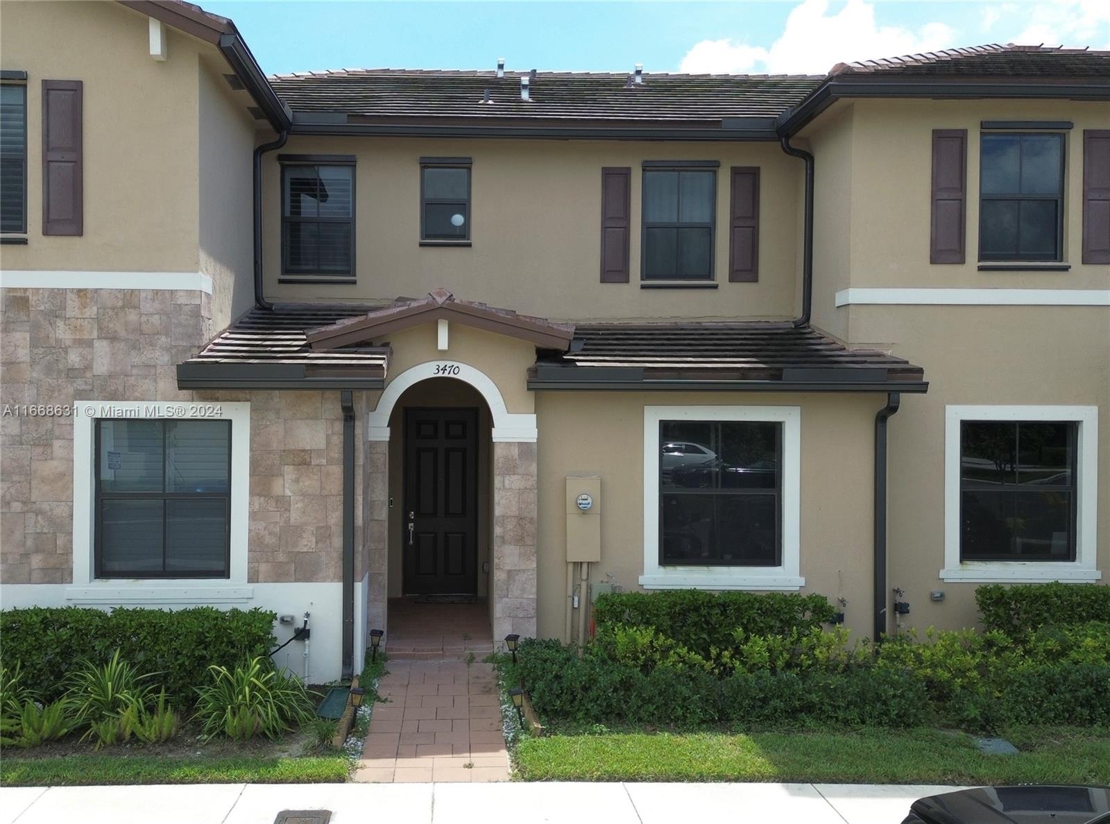 3470 W 114th Ter, Hialeah, Florida image 2