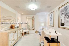 125 Ocean Dr #F0203, Miami Beach FL 33139