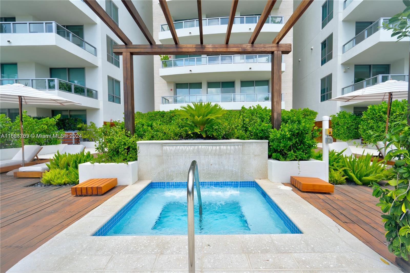 125 Ocean Dr #F0203, Miami Beach FL 33139