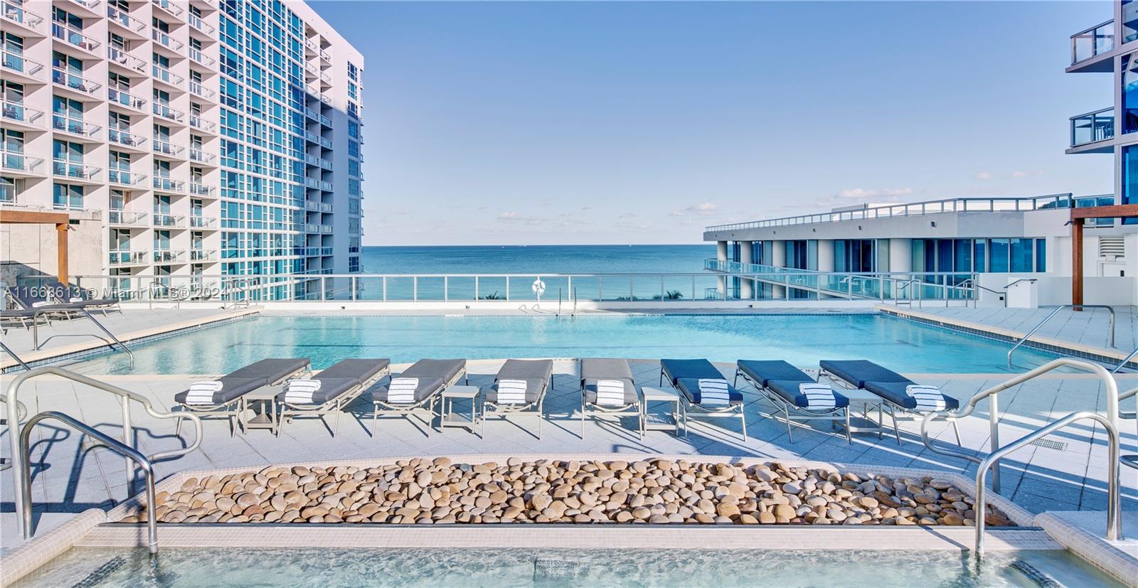 6801 Collins Ave #718( Door 705), Miami Beach FL 33141
