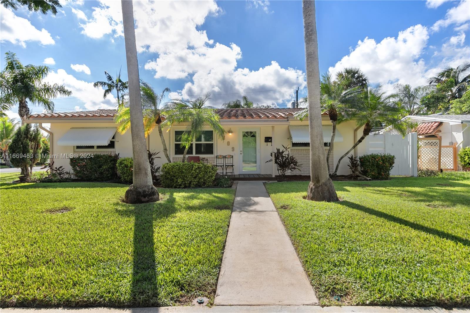 809 NW 8th Ave, Dania Beach, Florida image 1