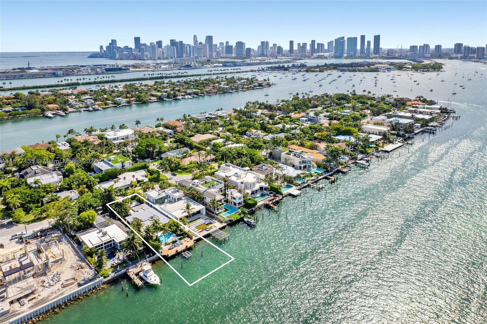 255 Hibiscus Dr Miami Beach, FL 33139