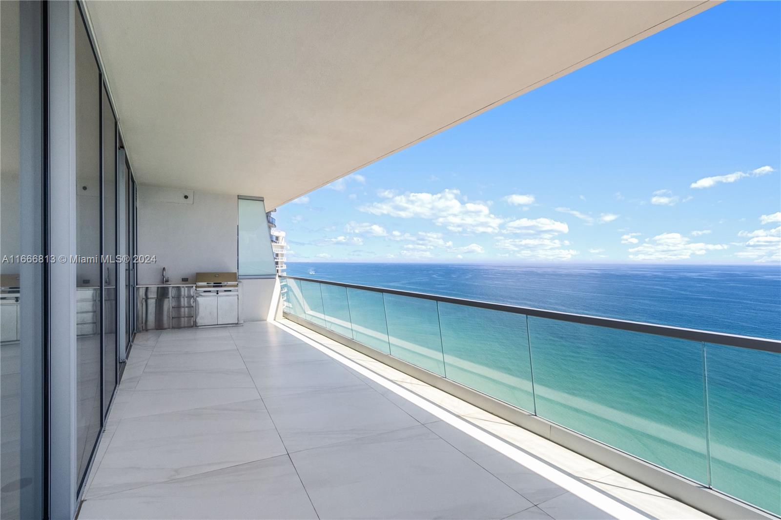 18501 Collins Ave #2504, Sunny Isles Beach, Florida image 13