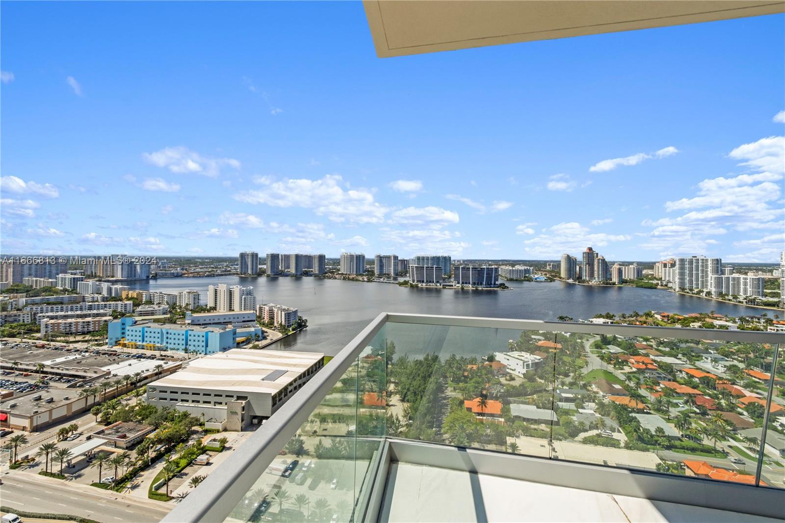 18501 Collins Ave #2504, Sunny Isles Beach, Florida image 15