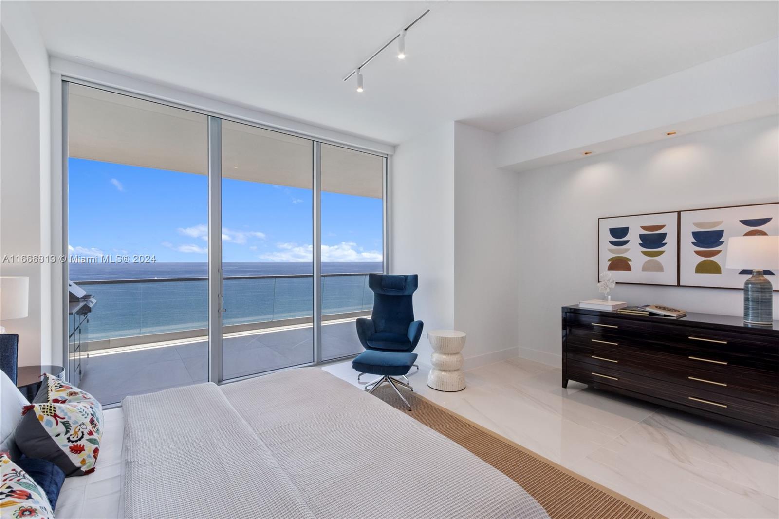 18501 Collins Ave #2504, Sunny Isles Beach, Florida image 19