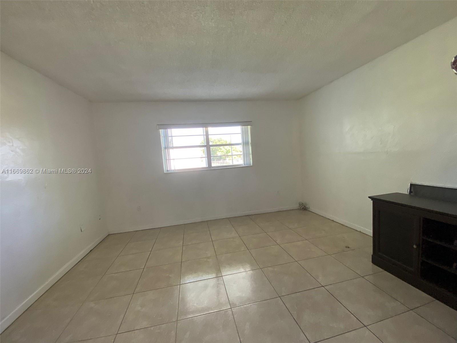 6503 Winfield Blvd #120-D, Margate, Florida image 4