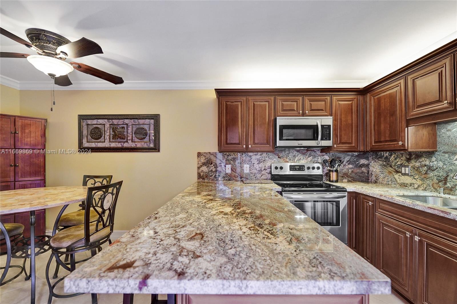 9956 NW 6th Ct, Plantation, Florida image 9